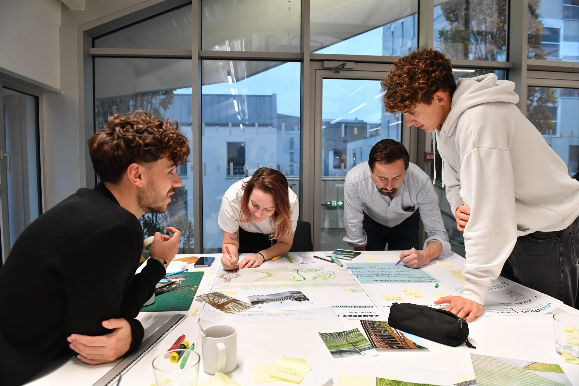 Les ateliers du Creative Lab aux Halles 1&2. Nantes (Loire-Atlantique) 11/2023 © Jean-Dominique Billaud/Samoa